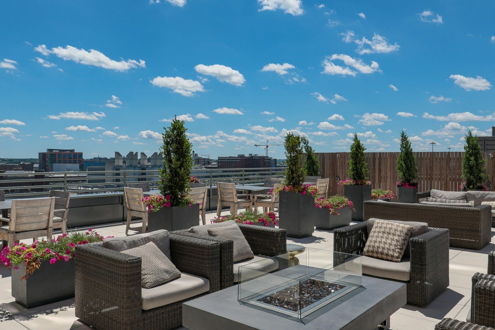 Global Luxury Suites At The Theater District Boston Exterior photo